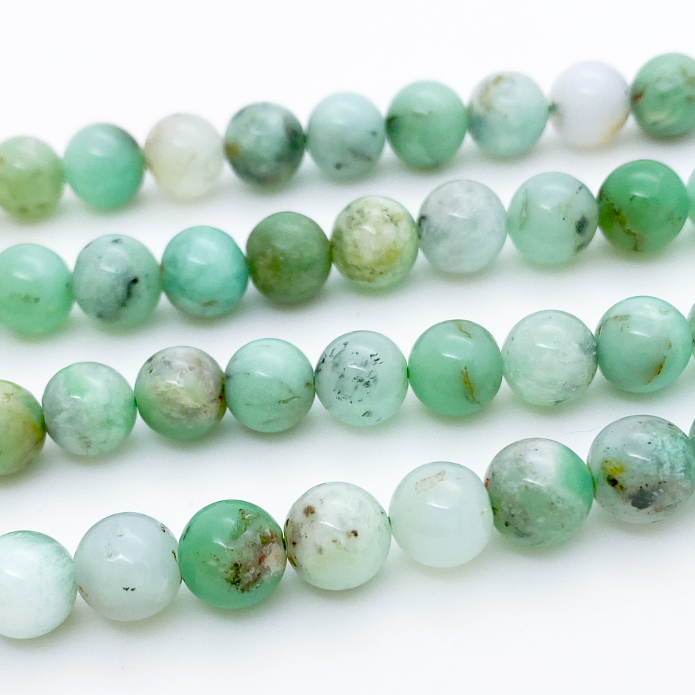 Хризопраз бусины, диаметр 8,5-8,7 мм, цена за 11 шт (1/4 нити)