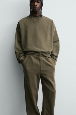 ZARA ТОЛСТОВКА С КРУГЛЫМ ВЫРЕЗОМ И ЭФФЕКТОМ ПОТЕРТОСТИ, ХАКИ