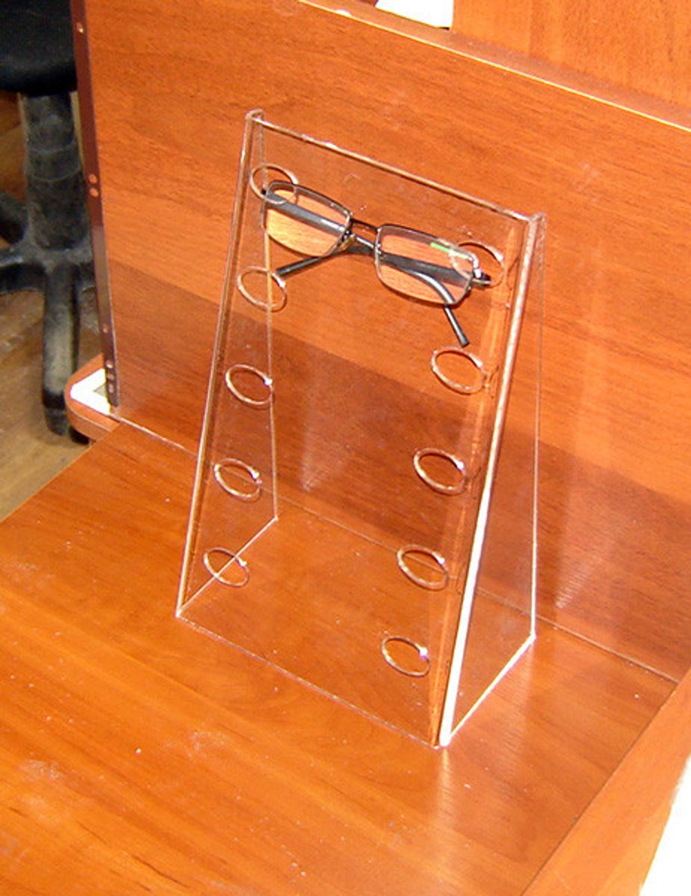 Подставка под очки пятиярусная