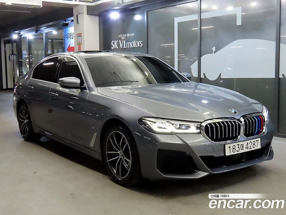 BMW 5 Series (G30) 523d M Sports (07.2023)