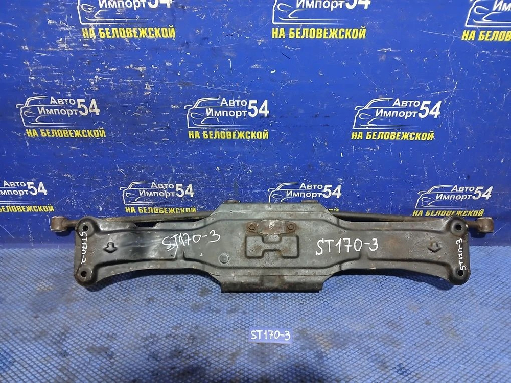 Балка задняя TOYOTA CORONA 1990