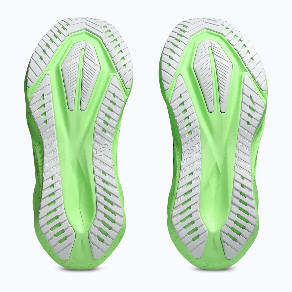 Женские Кроссовки для бега ASICS Novablast 5 vital green/black