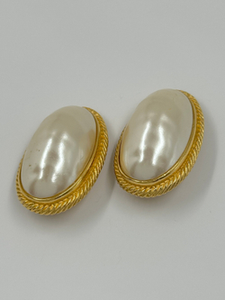 Крупные клипсы с «жемчугом» Givenchy