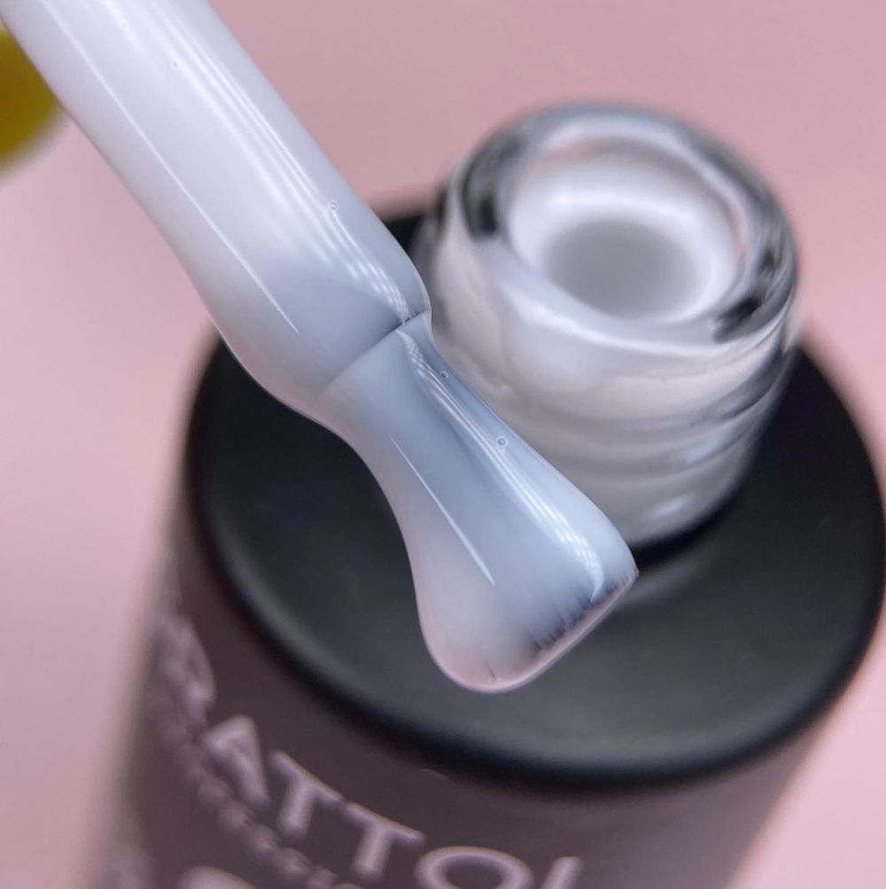 Grattol Base Camouflage Milk Clear - База камуфлирующая прозрачно-молочная, 9мл