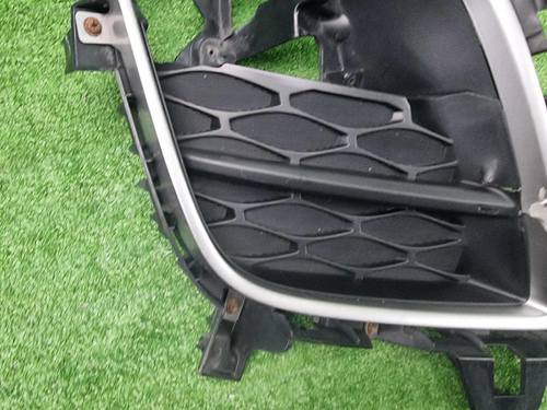 Накладка ПТФ правая Mazda CX-7 (2009-2012)