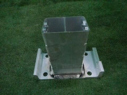 Кронштейн усилителя правый RR Vogue 4 L405 (12-22)