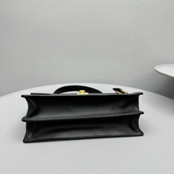 Сумка Prada