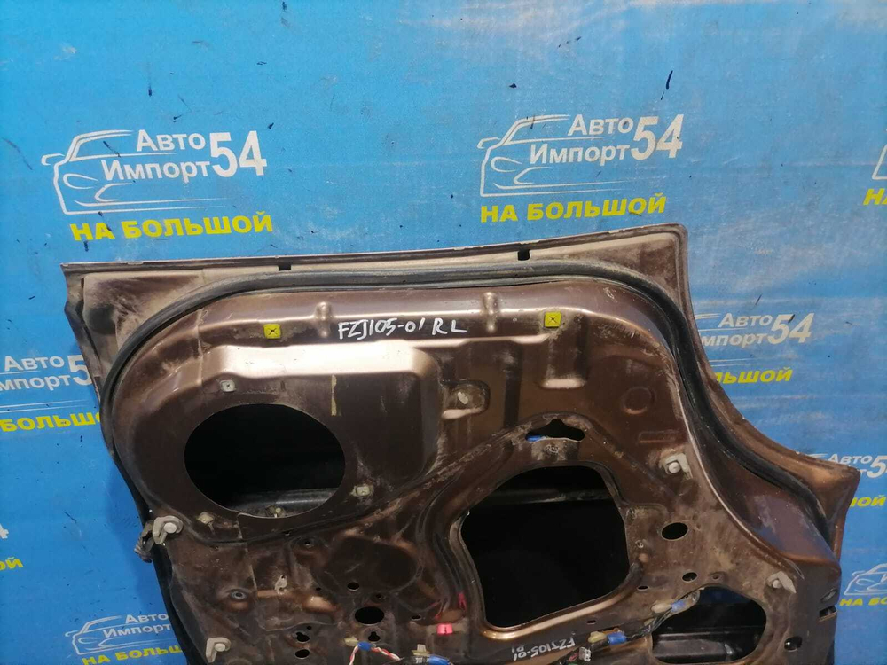 Дверь задняя левая TOYOTA LAND CRUISER 1999