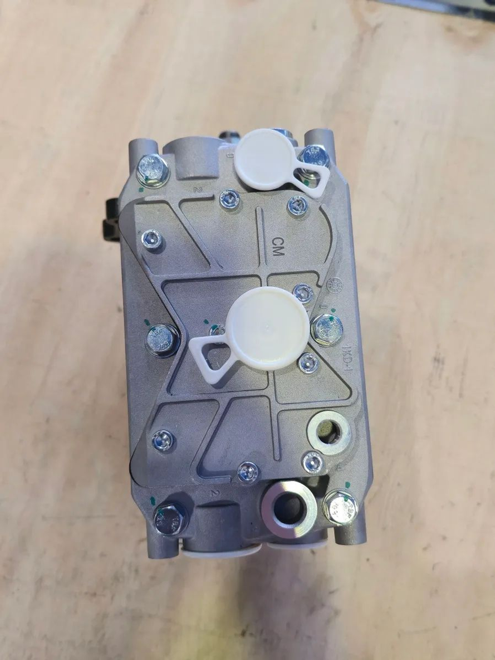 Автокомпрессор двухцилиндровый дв. CA6DM FAW J6 (Shaft-Gear)