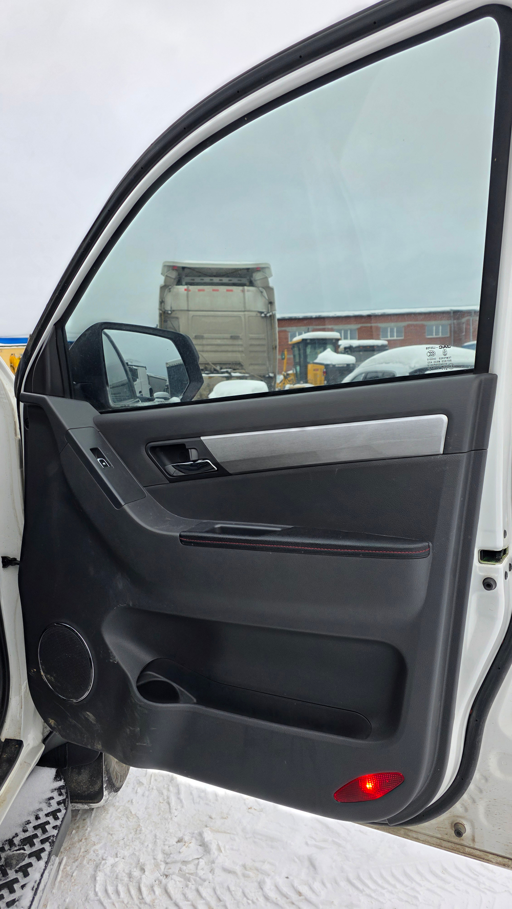 JAC T8 2.0T 4х4 DCI FULL EXTRA