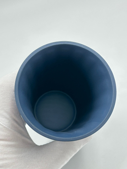 Ваза тёмно-синяя Wedgwood