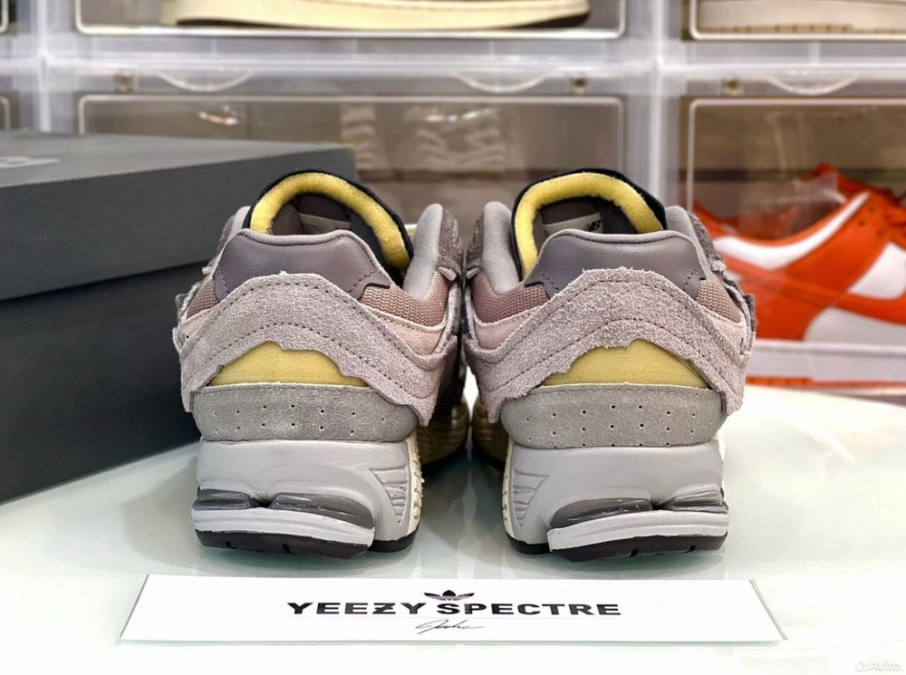 New Balance 2002R Protection Pack - Lunar NY