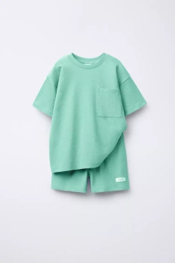 ZARA ОДНОТОННАЯ ПИЖАМА С ФУТБОЛКОЙ И ШОРТАМИ, ЗЕЛЕНЫЙ