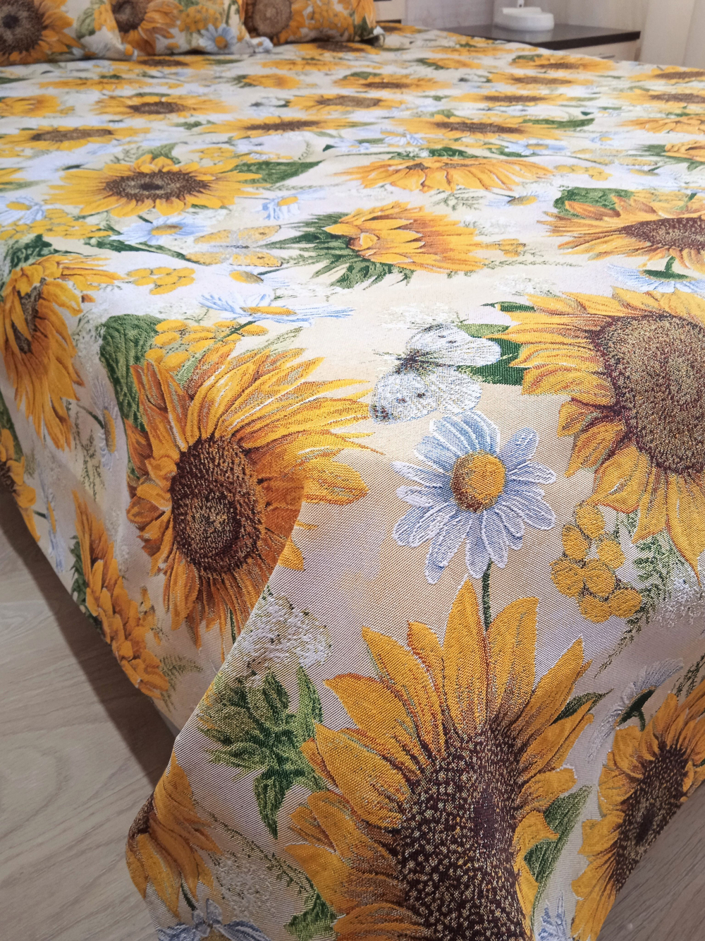 Покрывало гобеленовое Подсолнухи евро (240х200)