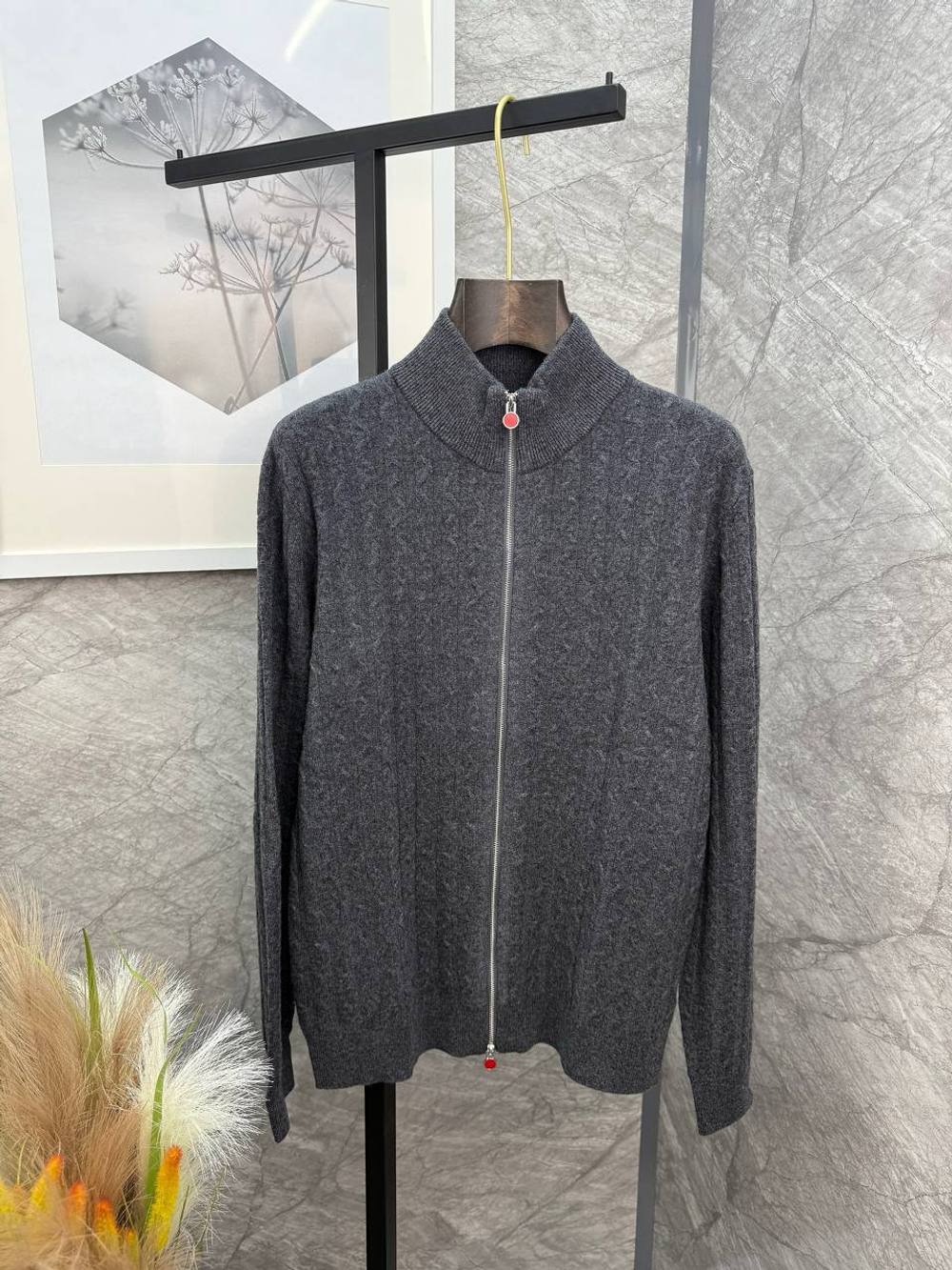 Кардиган Kiton