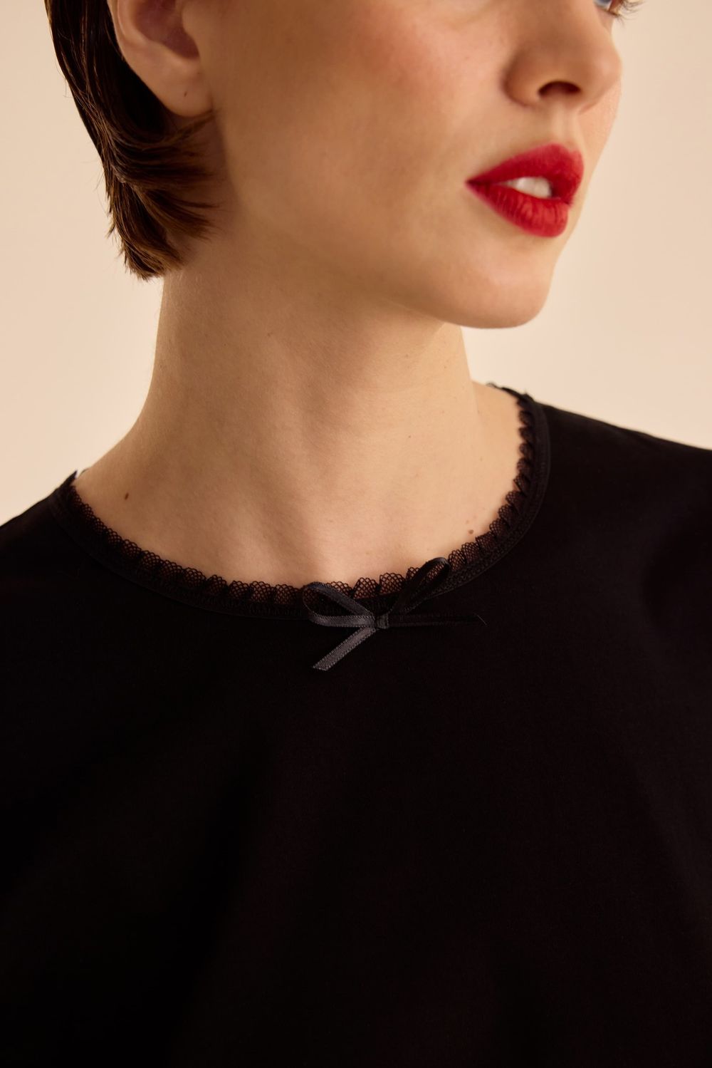 Футболка с кружевом (Baby Tee ), черный