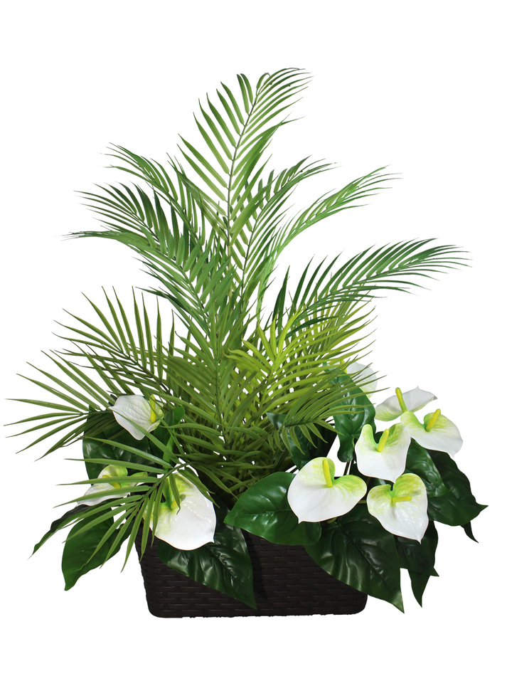 Искусственная пальма с антуриумами 75см в кашпо ротанг