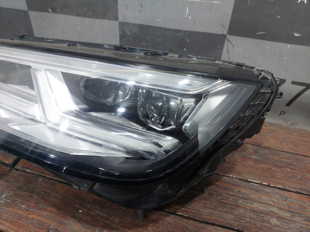 Фара левая LED Audi Q5 (FY) 17-20 Б/У Оригинал 80A941773