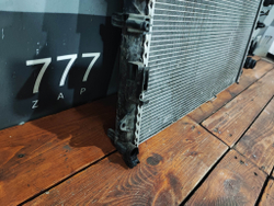 Радиатор основной Mercedes E (W213) 16-нв Б/У Оригинал A0995007100