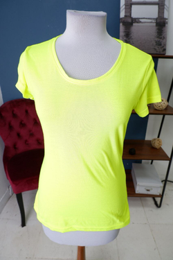 Футболка Janina яркая 44 размер