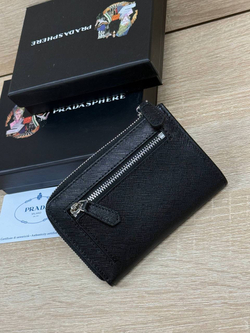 Визитница Prada