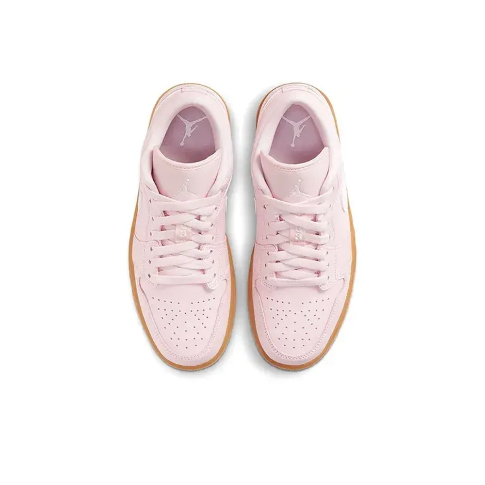 Женские кроссовки Air Jordan 1 Low 'Arctic Pink Gum' DC0774-601
