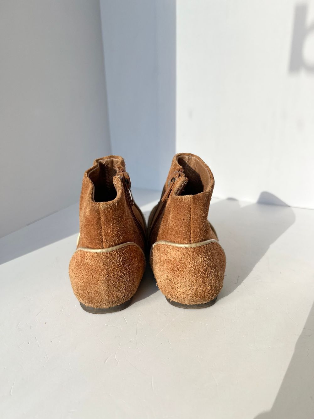 Ботинки Age of Innocence, 25