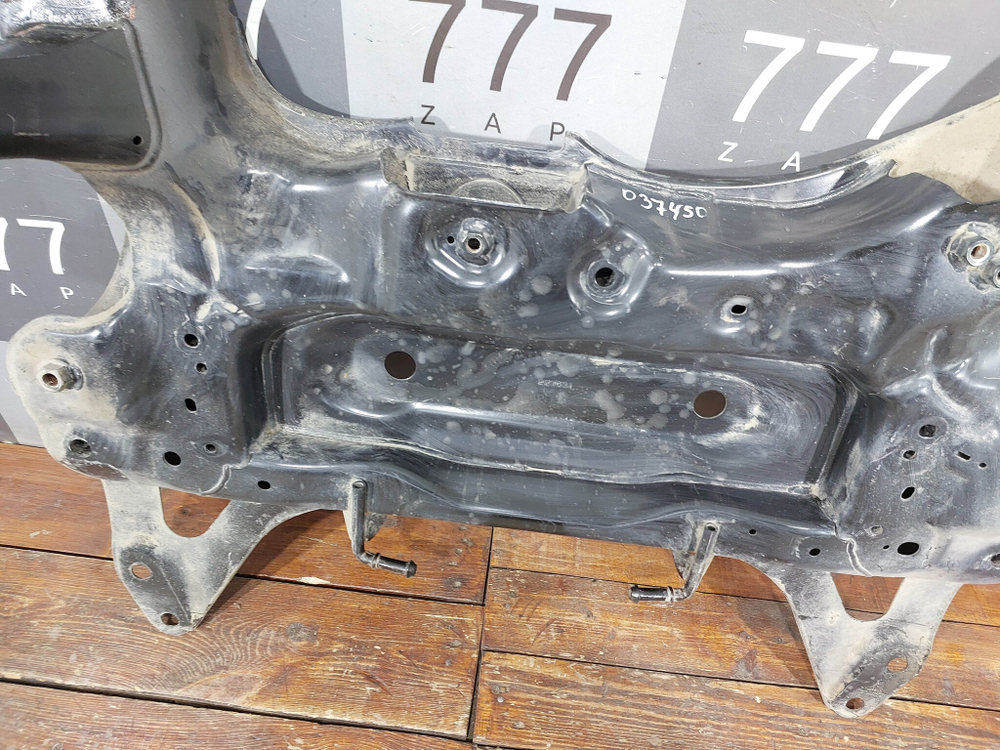 Подрамник передний Geely Tugella 20-нв Б/У Оригинал 4010016100