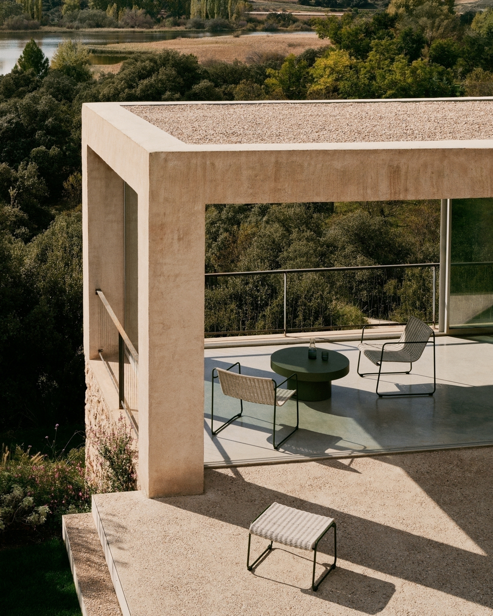 Кресло Maurina из оцинкованной стали зеленого цвета и серой веревки