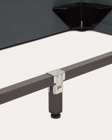 Кровать Martina со съемным чехлом из бежевого букле под матрас 180х200 см