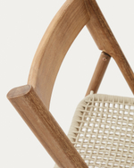 Складной стул Dandara из массива акации со стальной конструкцией и белым шнуром