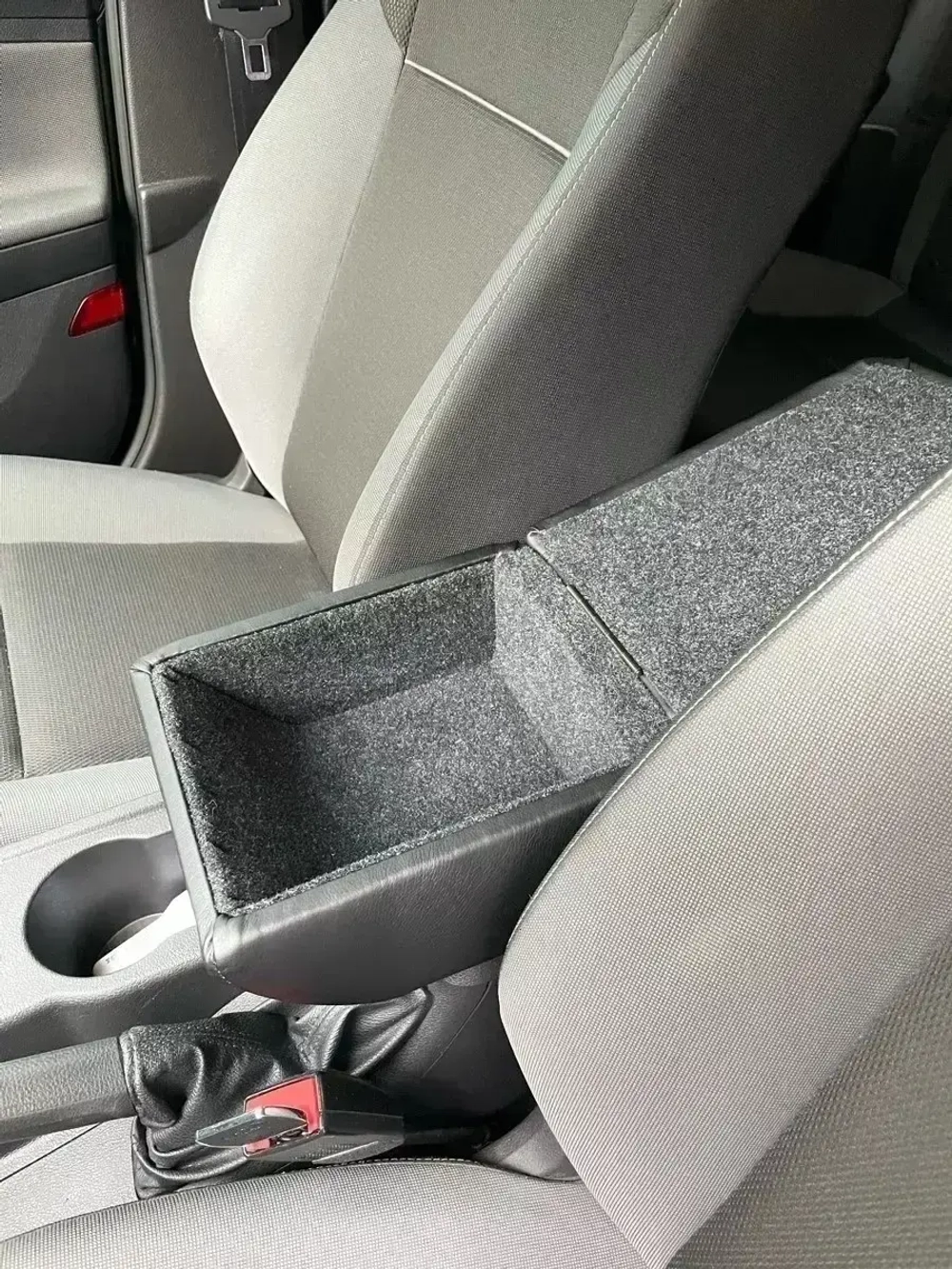 Подлокотник Форд Фокус 3 (2011-2014)