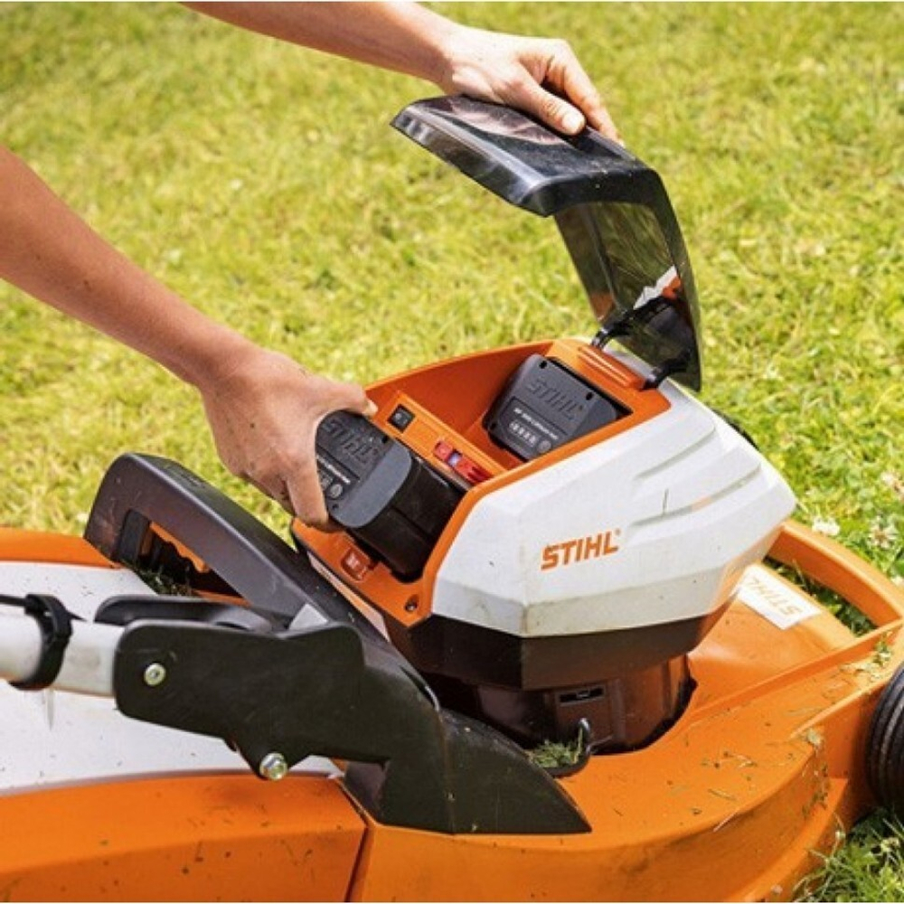 Газонокосилка Stihl RMA 443.2 SET (AP200, AL101) аккумуляторная