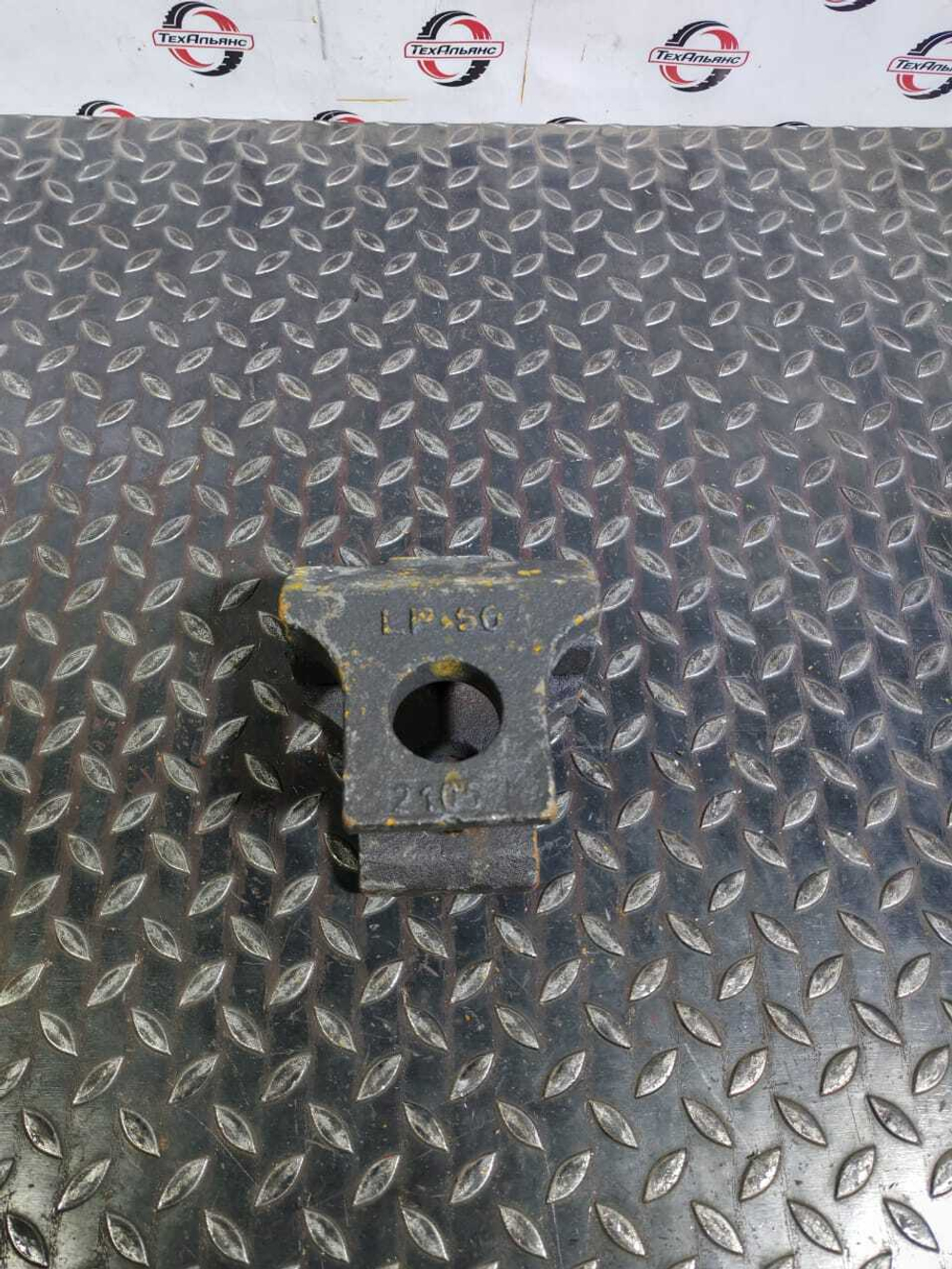 Межзубьевая защита LP50 ширина 123, кромка 90гр, 50мм