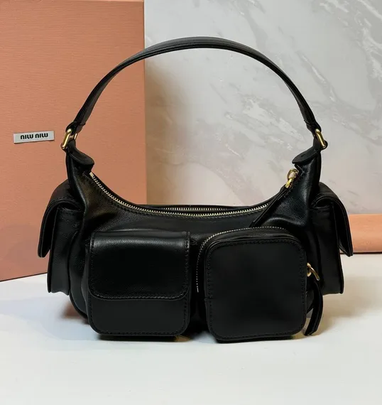 Женская сумка MIU MIU Pocket из кожи наппа