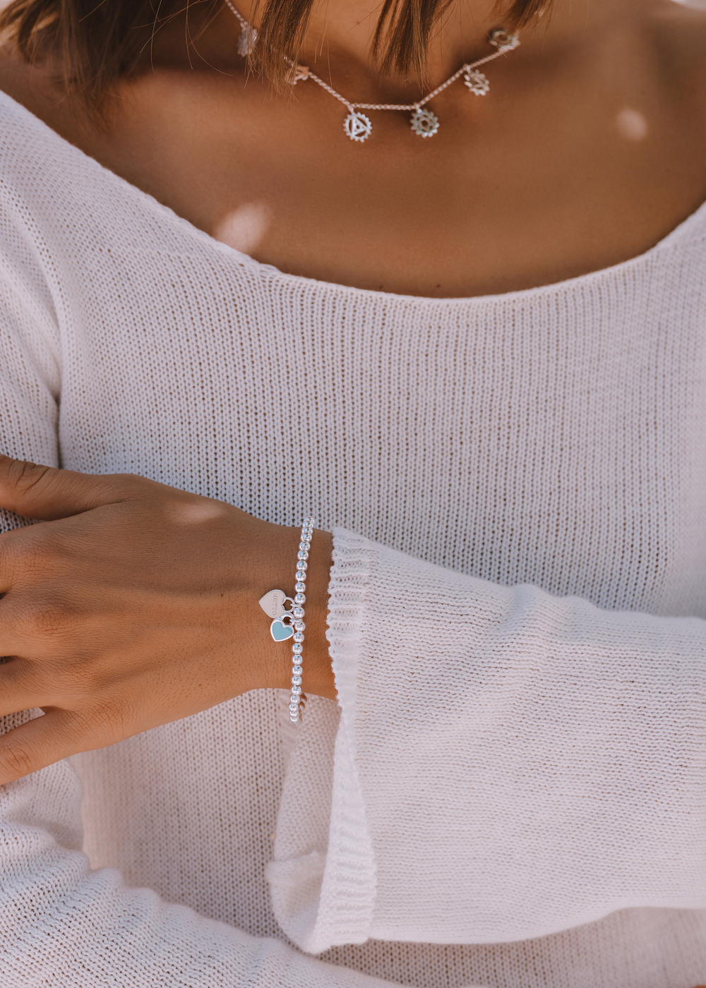 Браслет «Эластичный Хати» с ювелирной эмалью лазурного цвета