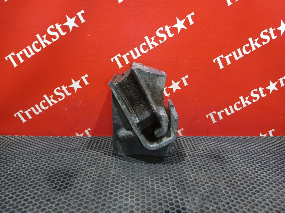 Подушка двигателя передняя 2019г