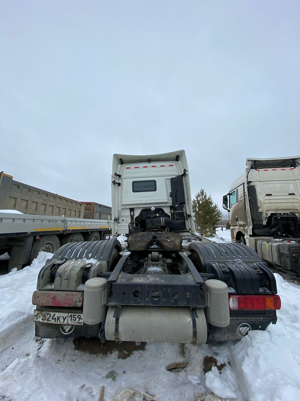 Foton AUMAN 4x2 Седельный тягач EST A 1844 AMT (Дизельный, 11,8 л, АТ, 450 л.с.)