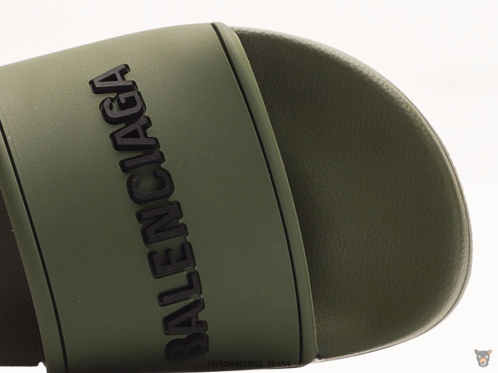 Слайдеры Balenciaga Logo Pool Slides