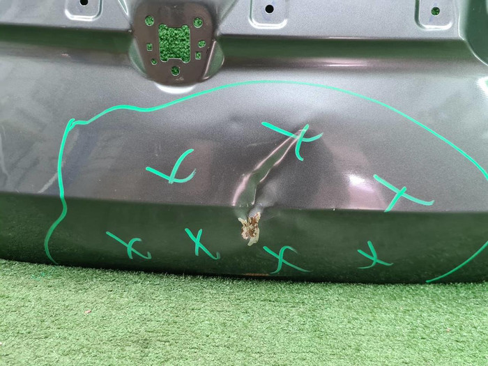 Крышка багажника Changan Lamore (2023-н.в.)