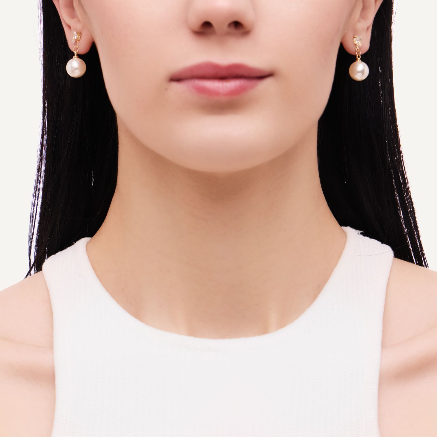 Серьги Pearl Mirage Studs Earrings - Gold
