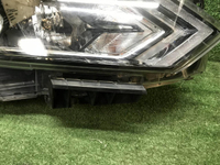 Фара правая Nissan Qashqai j11 17-23 галоген