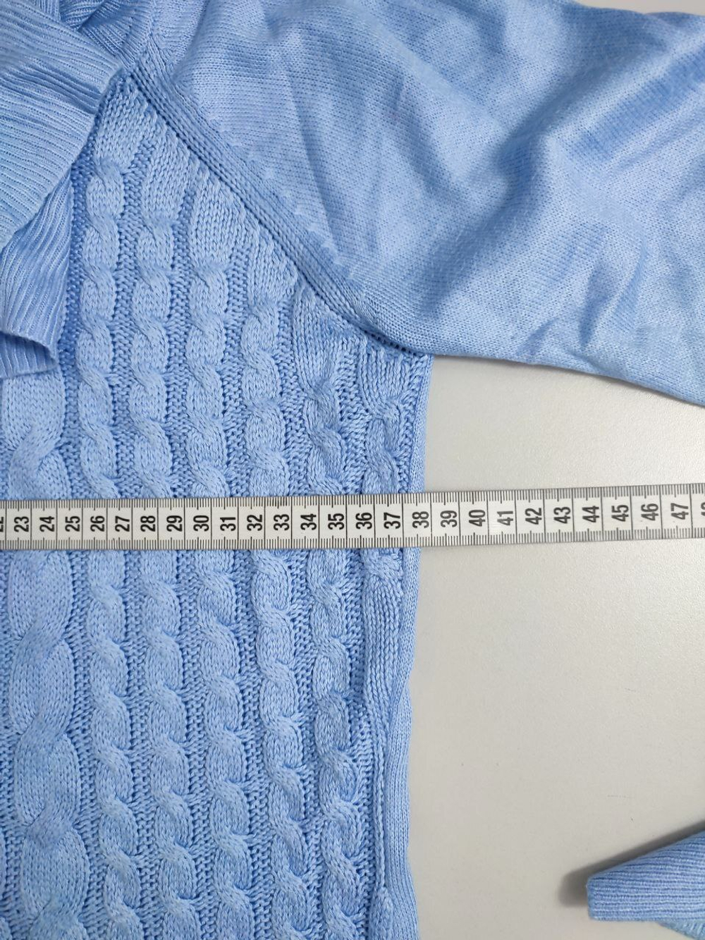 Джемпер голубой с горлом 42 размер