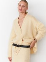 БАЗОВЫЙ РЕМЕНЬ С МЯТОЙ ПРЯЖКОЙ BLACK