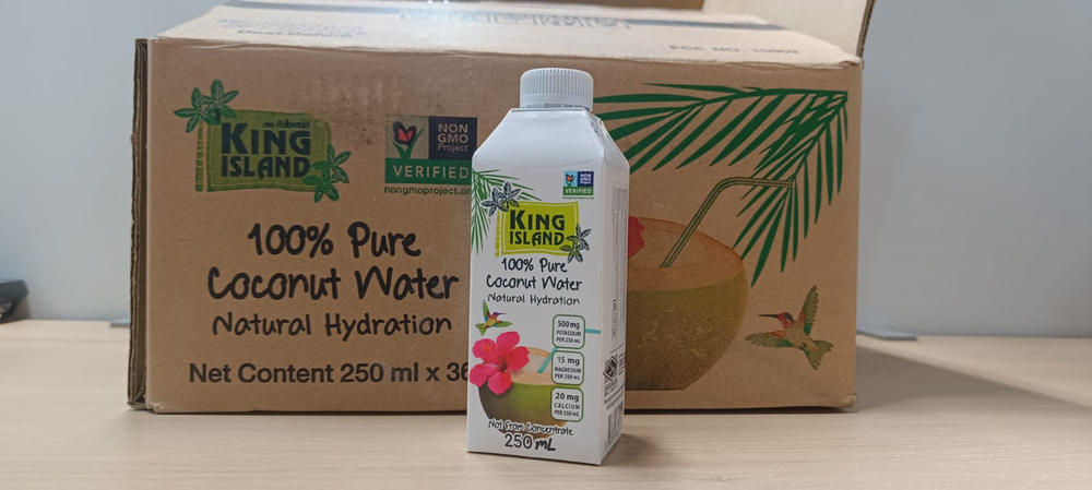 Кокосовая вода без сахара KING ISLAND, 6 шт по 250 мл