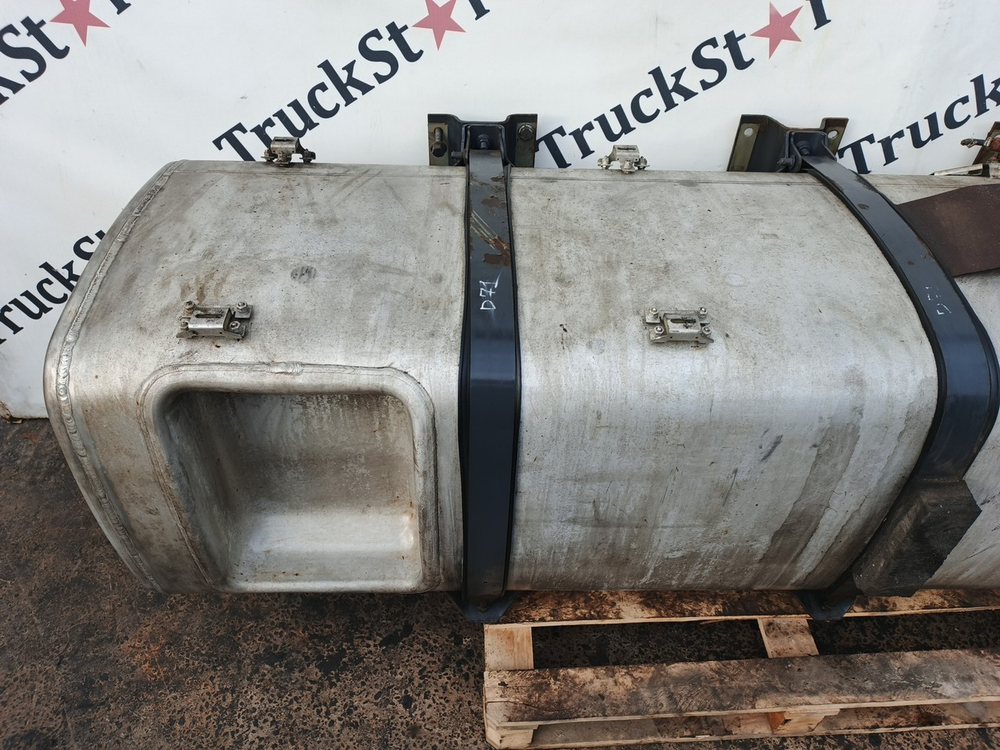 Бак топливный 845 L 2020г