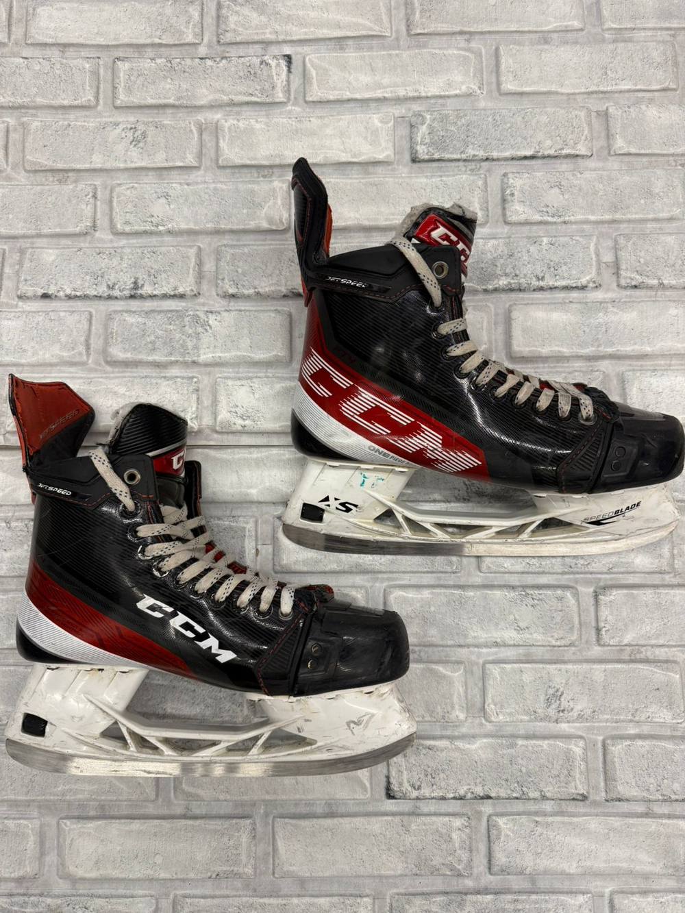 CCM jetspeed FT4 SR 10R (EUR 45,5)