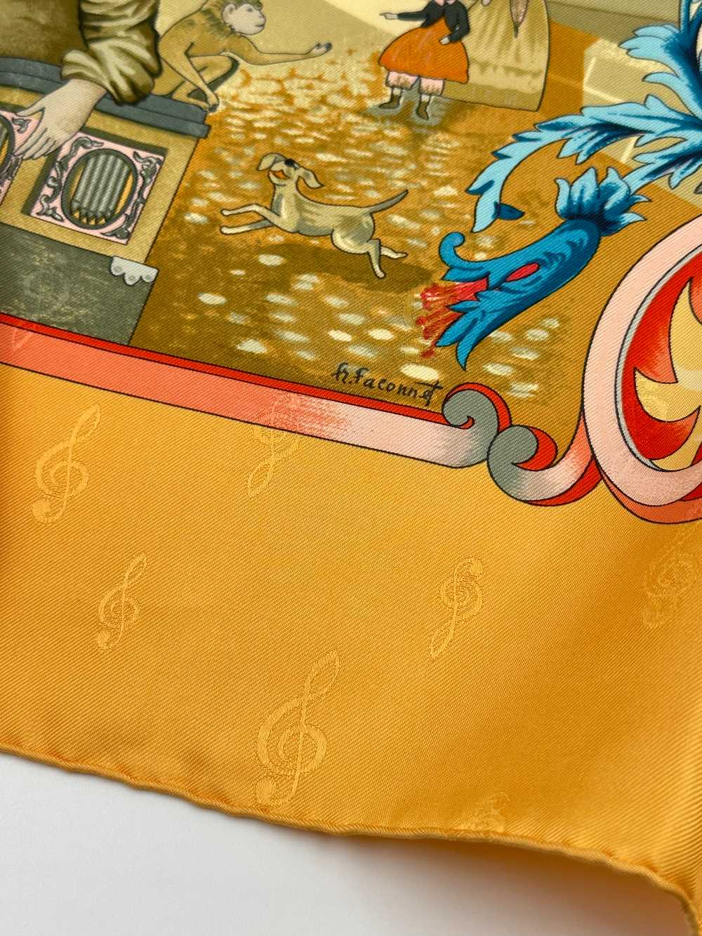 Платок Hermes «Orgauphone et Autres Mécaniques»