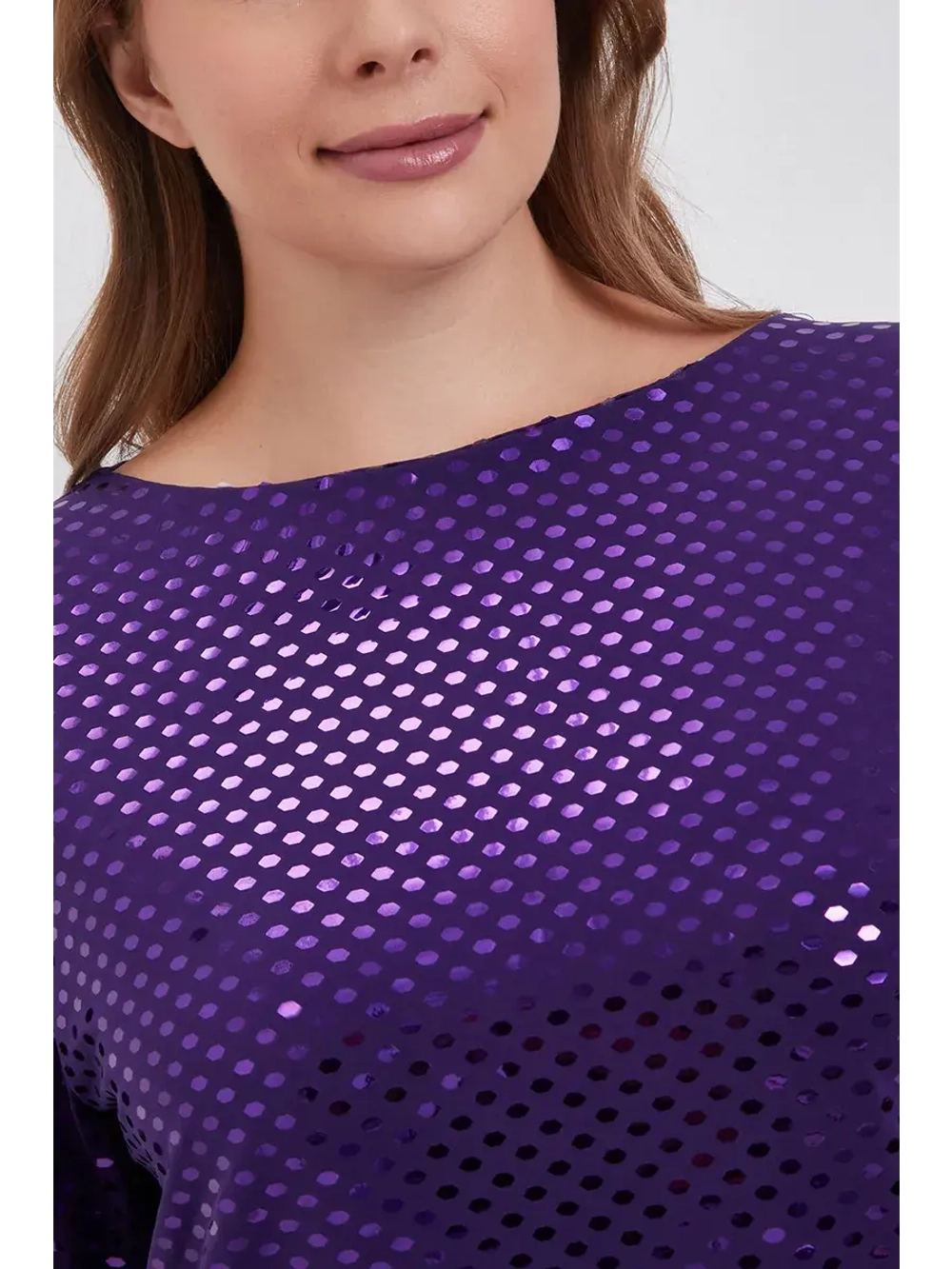 Блузка нарядная с пайетками