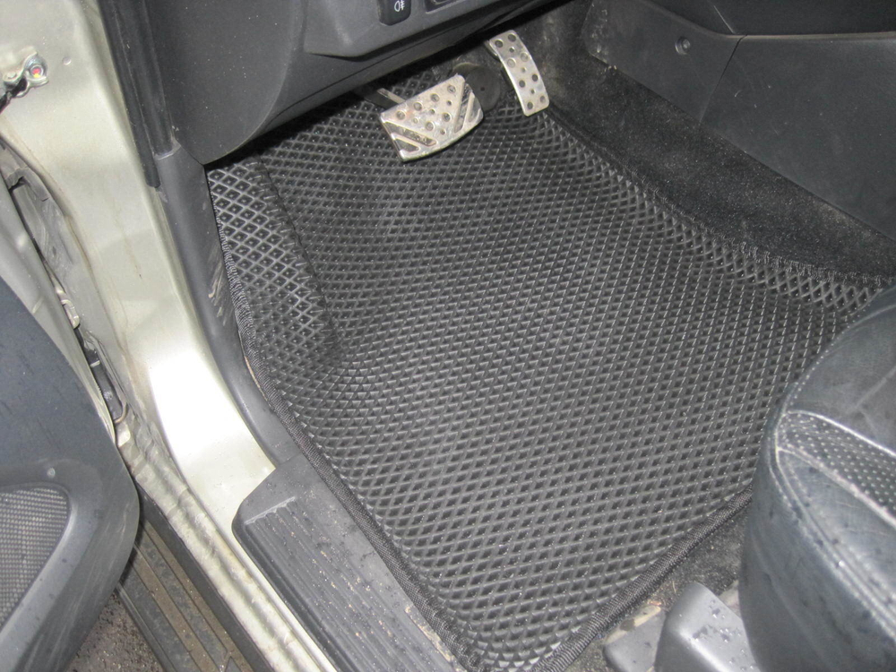 Автоковрики для Mitsubishi Pajero IV, (2006--&gt;)
